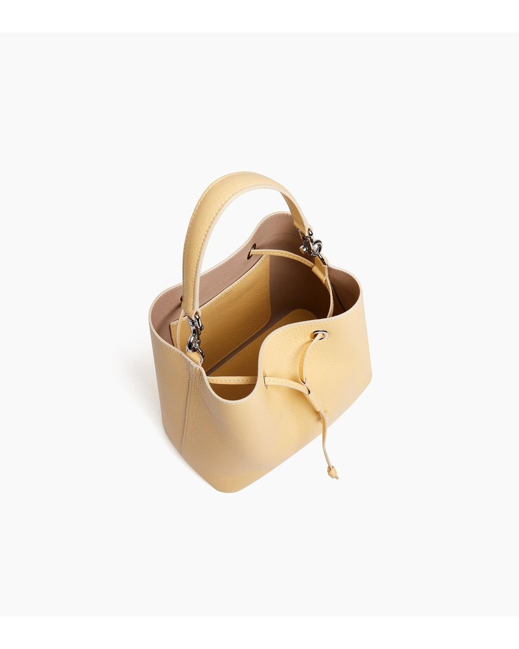 Le Tanneur Louise Bucket Bag in Metallic | Lyst