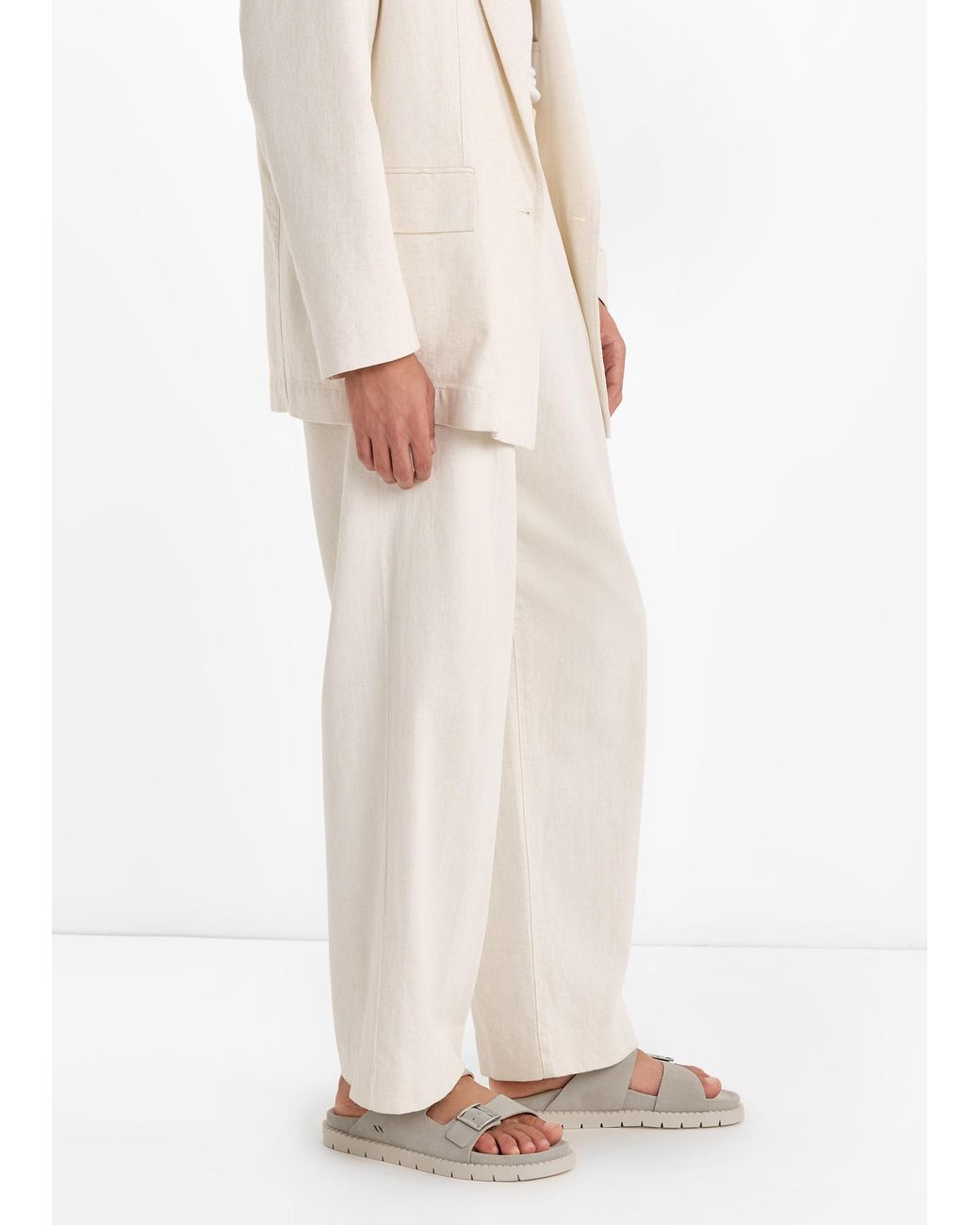 Forsa White Curtis Sandals for men