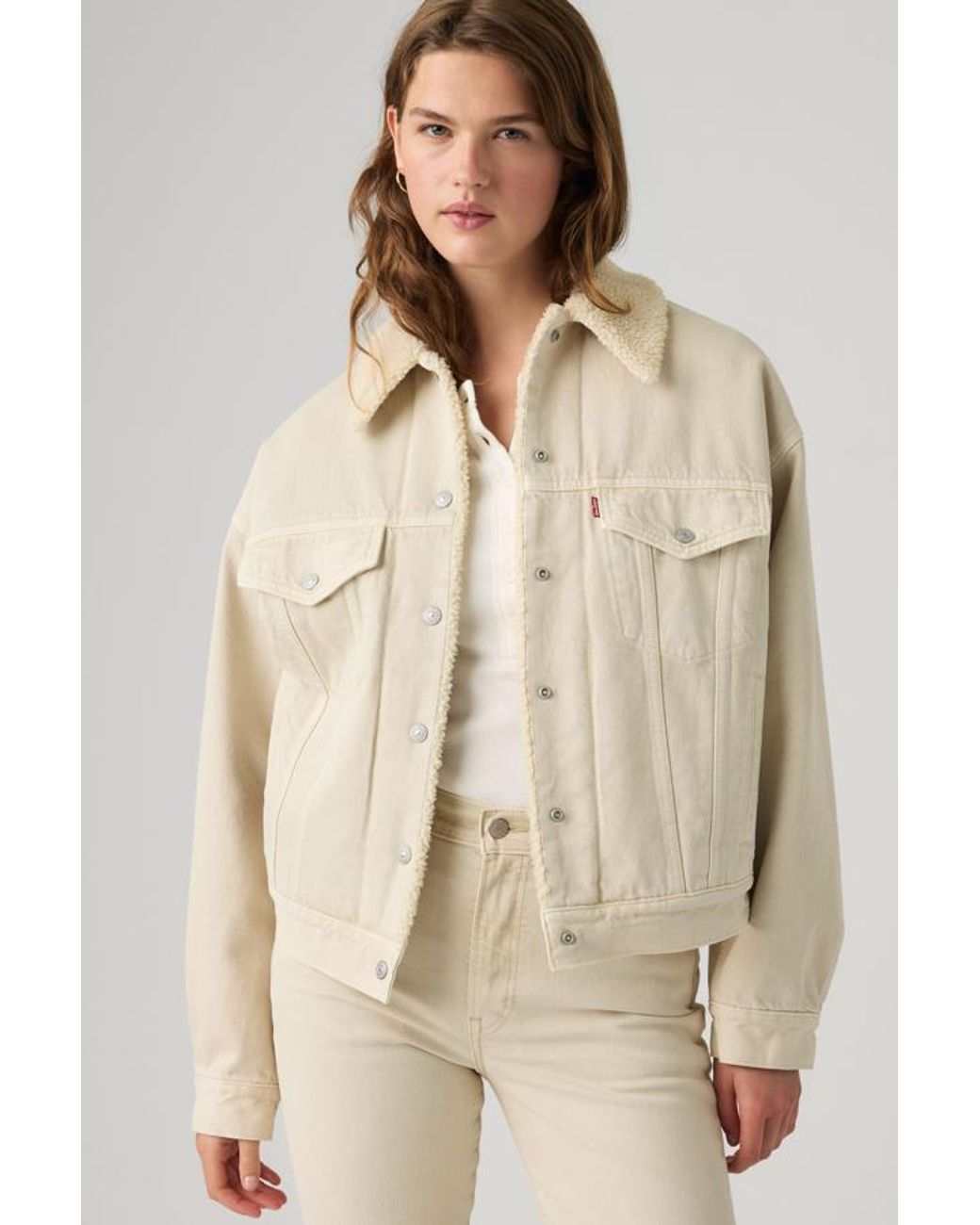 Levi's Natural '90S Sherpa Trucker Jacket