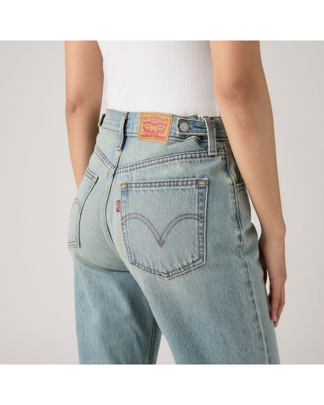 Levi's Cinch Flare Jeans in het Red