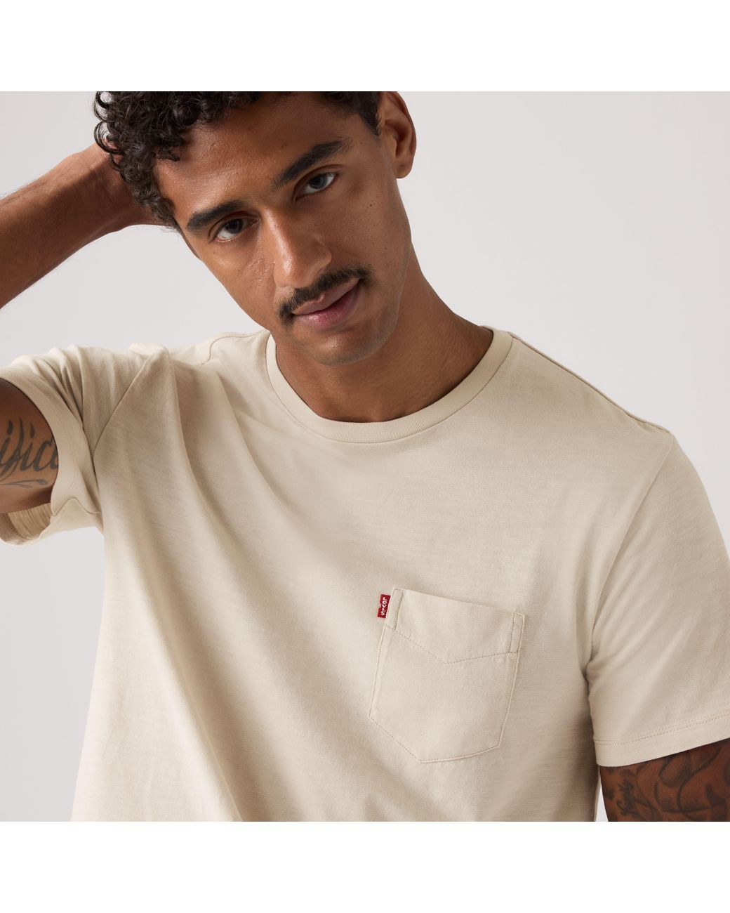 Levi's White Classic Pocket Tee for men