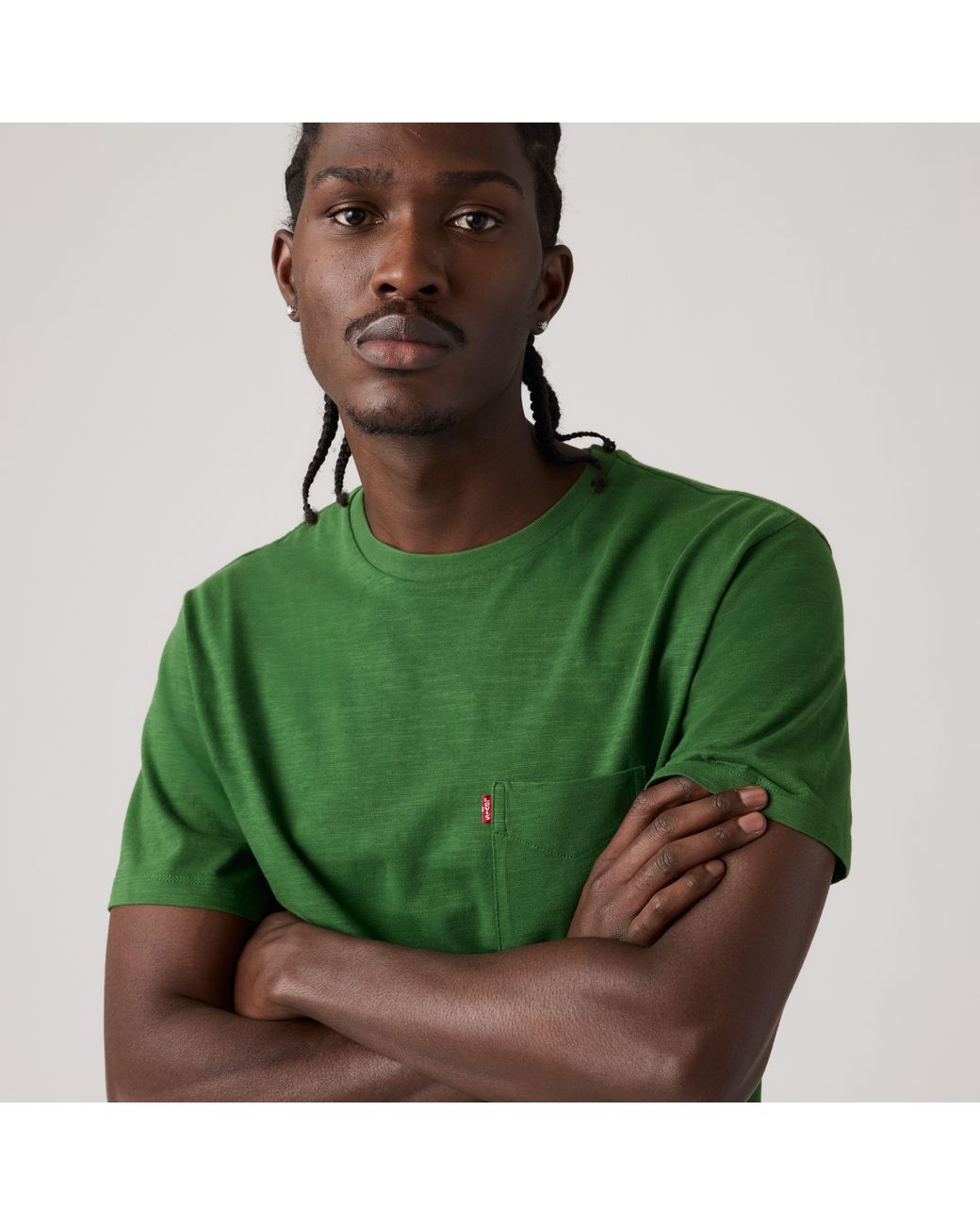 Levi's Green Classic Pocket Tee for men
