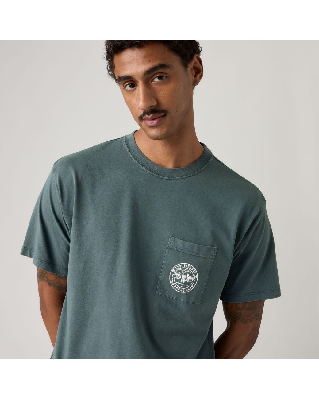 Levi's Green Graphic Vintage Fit Pocket Tee for men