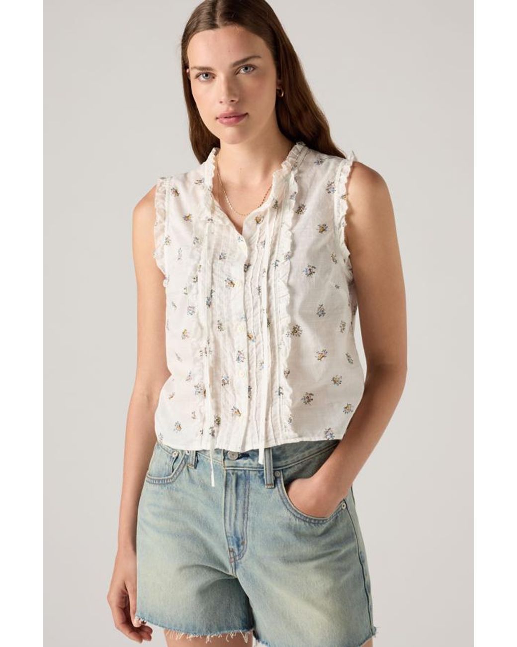 Levi's White Shelby Sleeveless Slim Blouse