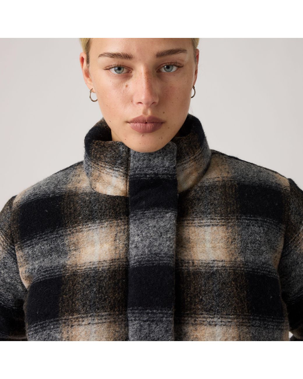Levi's Black Brynn Cropped Puffer Jacket