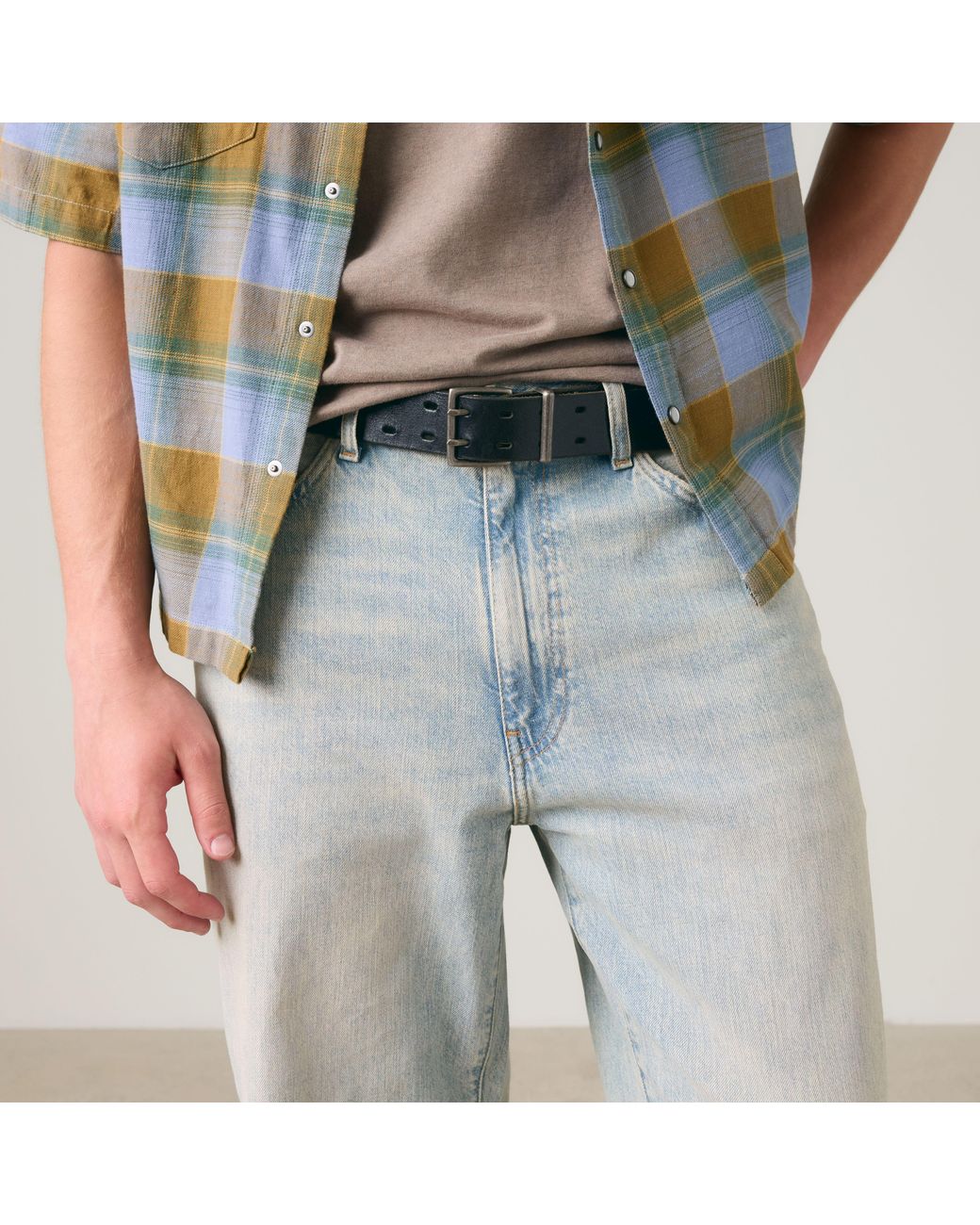 Levi's Blue 568 Loose Straight Linen+ Denim Jeans for men
