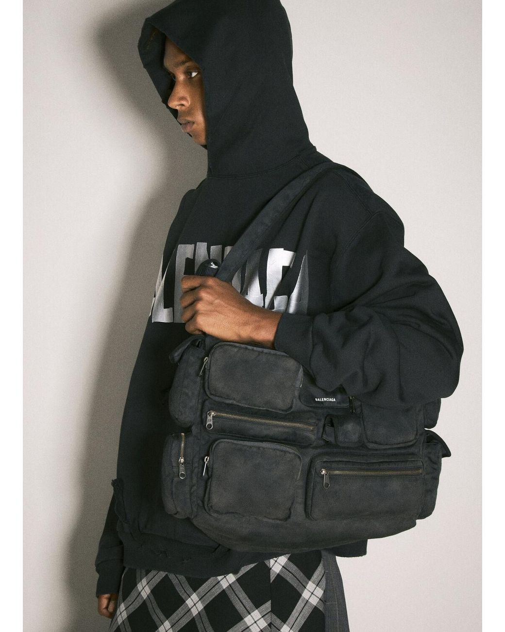 Balenciaga Superbusy Large Sling Bag in Black for Men | Lyst