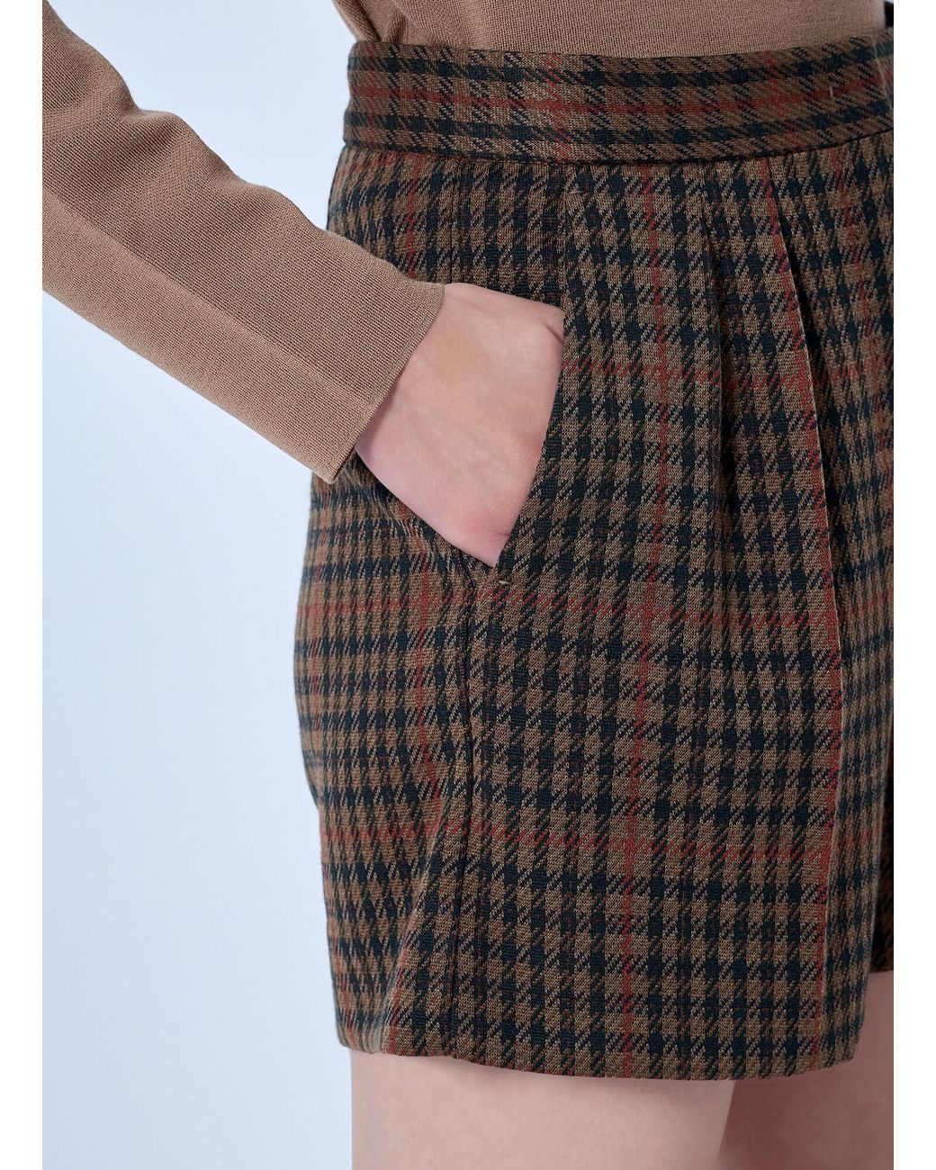 Max Mara Brown Pleated Check Shorts