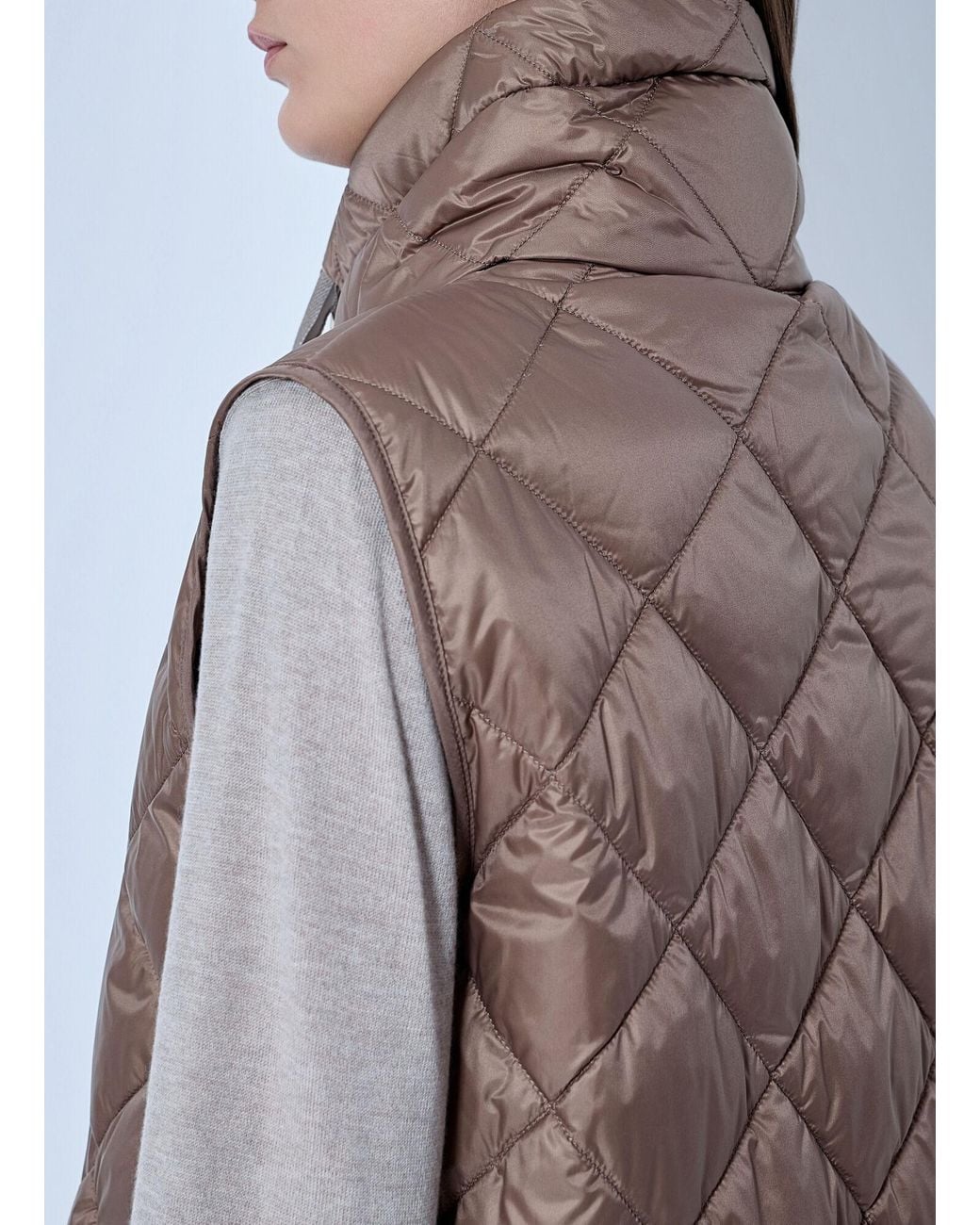 Max Mara Brown Quilted Gilet With High Neck