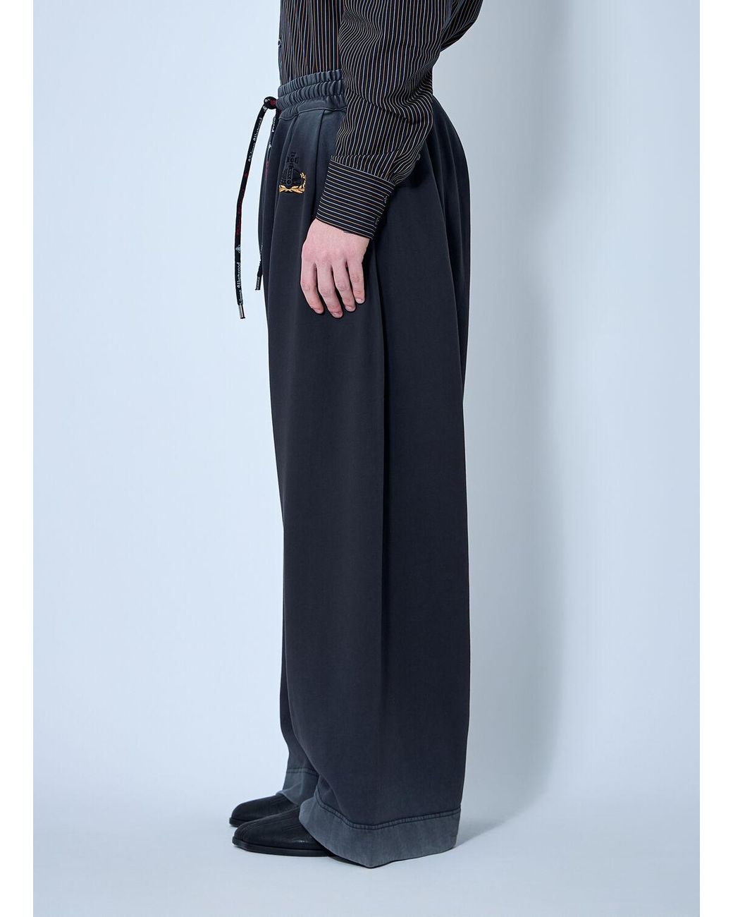 Vivienne Westwood Balloonスウェットパンツ Balloon Sweatpants in GREY-OVERDYE | Vivienne Westwood®