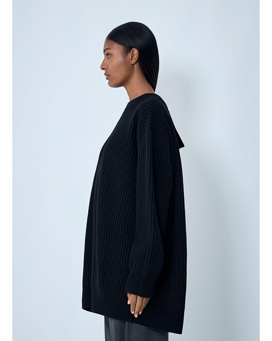 MM6 by Maison Margiela Blue Contrast Panel Sweater
