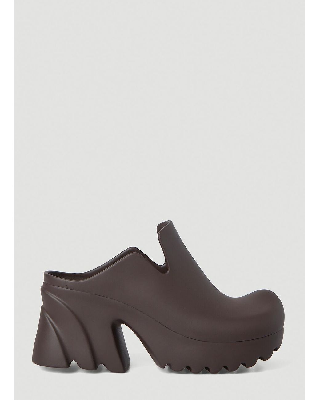 bottega-veneta-Brown-Flash-