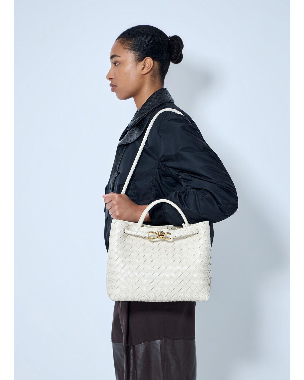 Bottega Veneta Blue Medium Andiamo Handbag