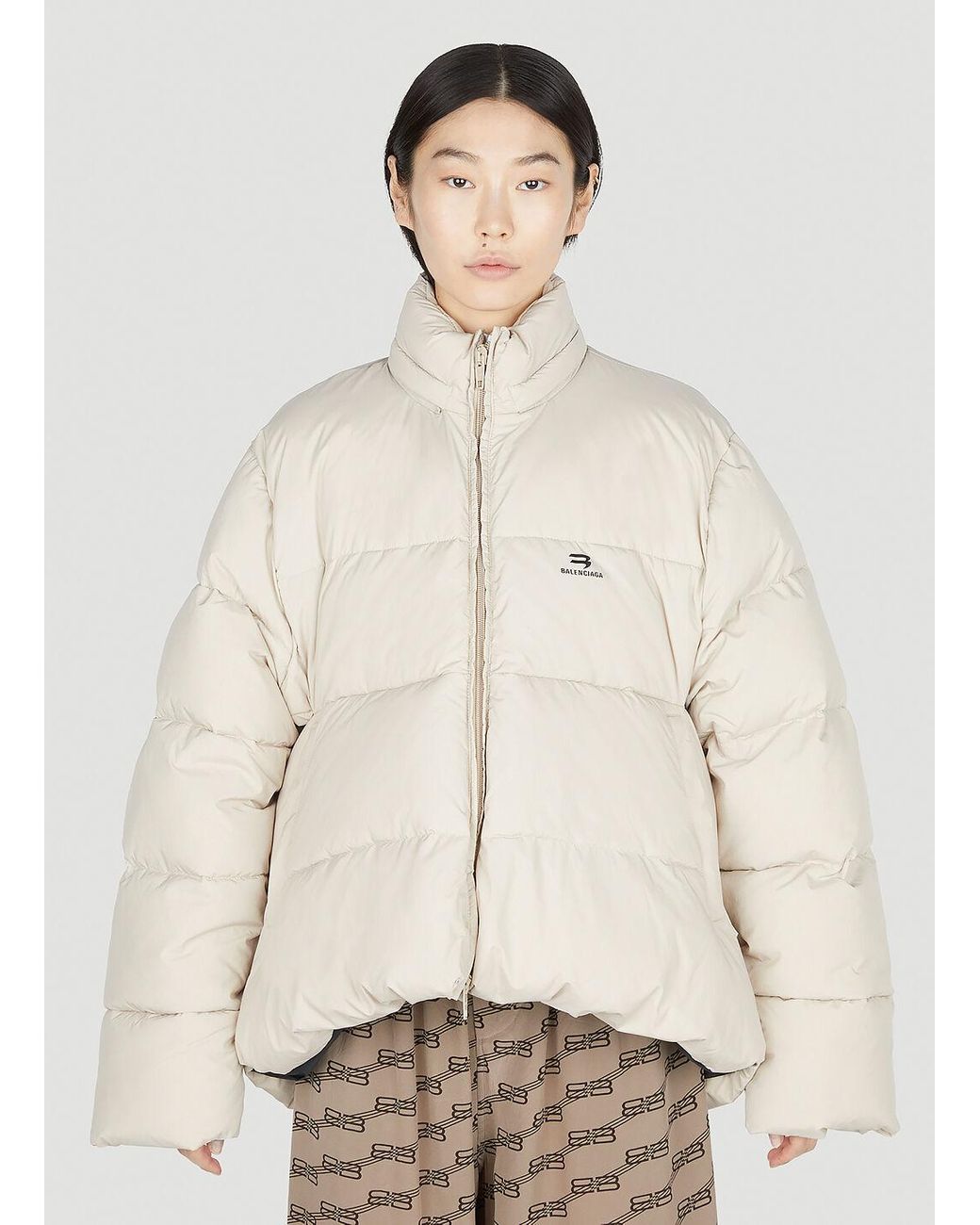 Balenciaga C-shape Puffer Jacket in Natural | Lyst UK