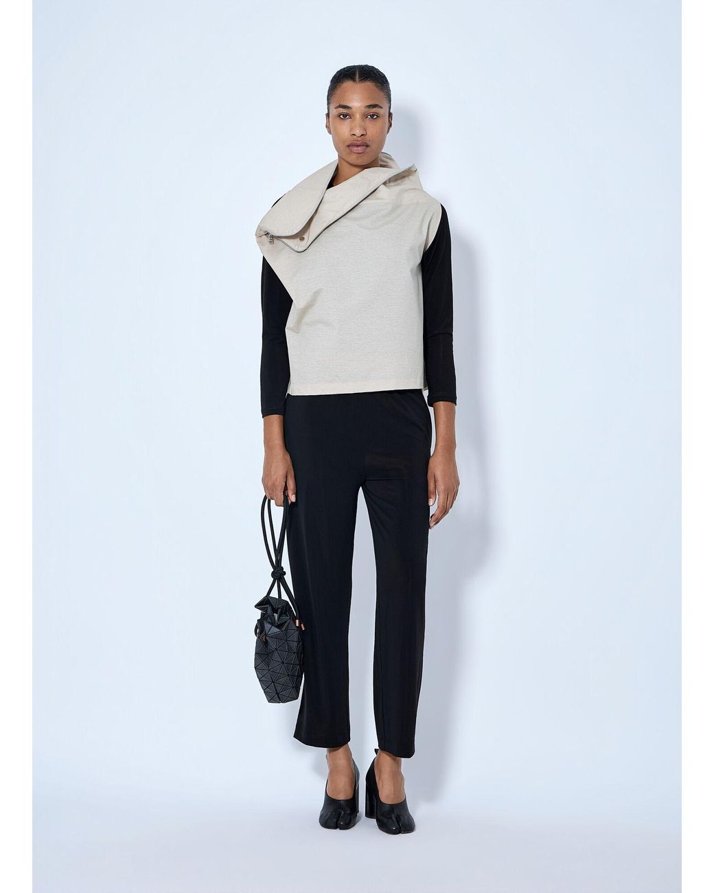 Issey Miyake White Asymmetric Zip Detail Top