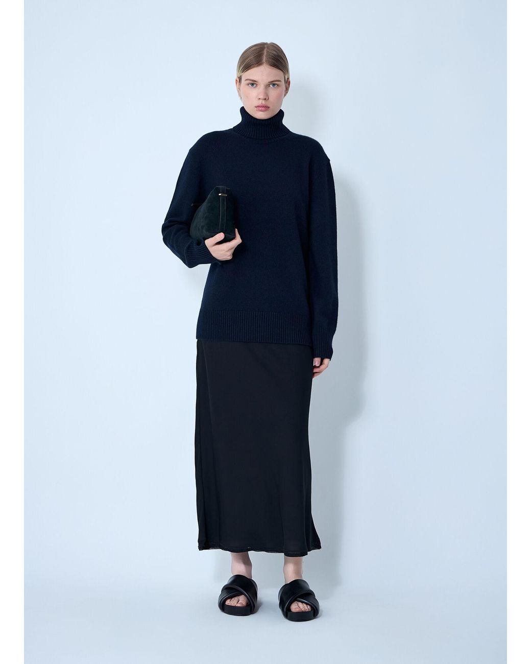 Totême Blue Cashmere Turtleneck