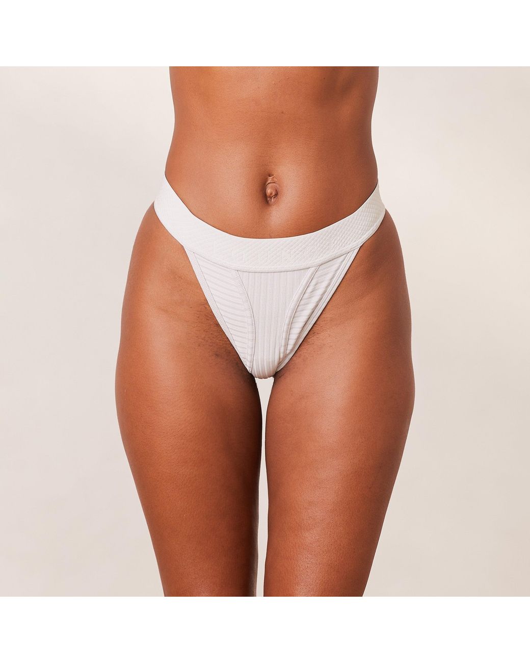 Lounge Bare String in het Brown
