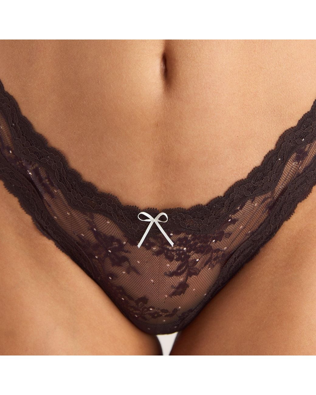 String En Dentelle Demure Lounge en coloris Brown