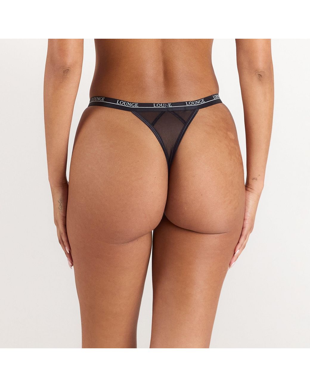 Lounge Blossom String in het Black