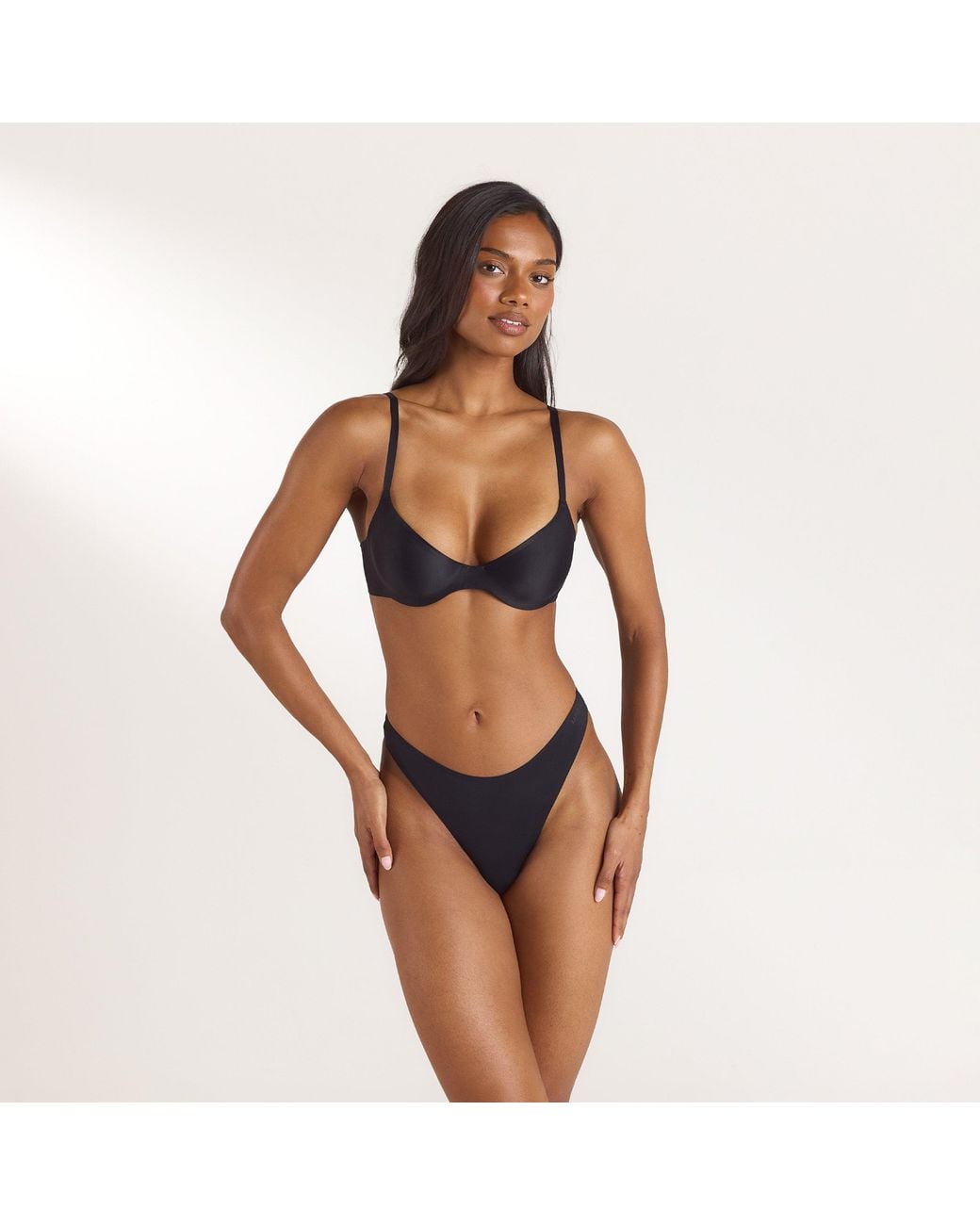 Lounge Black Pillowsoft Scoop Bra