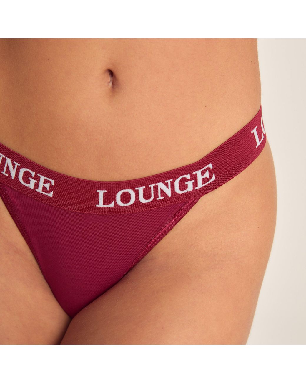Lounge Bamboo Triangle String in het Red