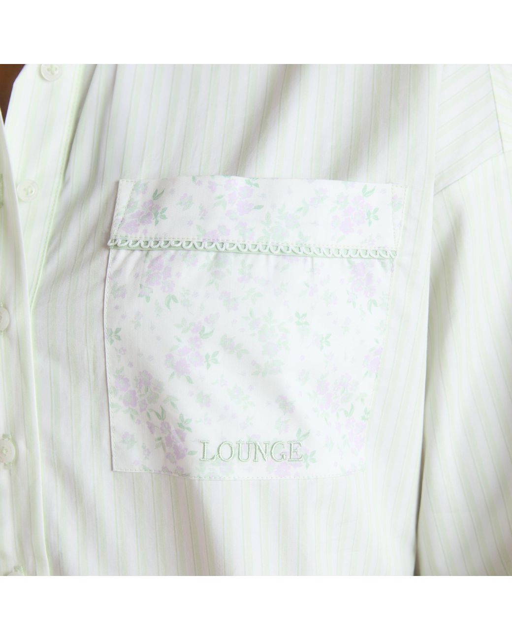 Lounge White Bloom & Stripe Einteiler