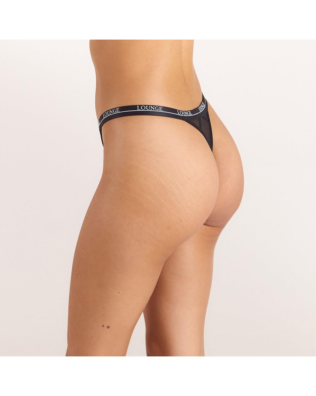 Lounge Entice String in het Black