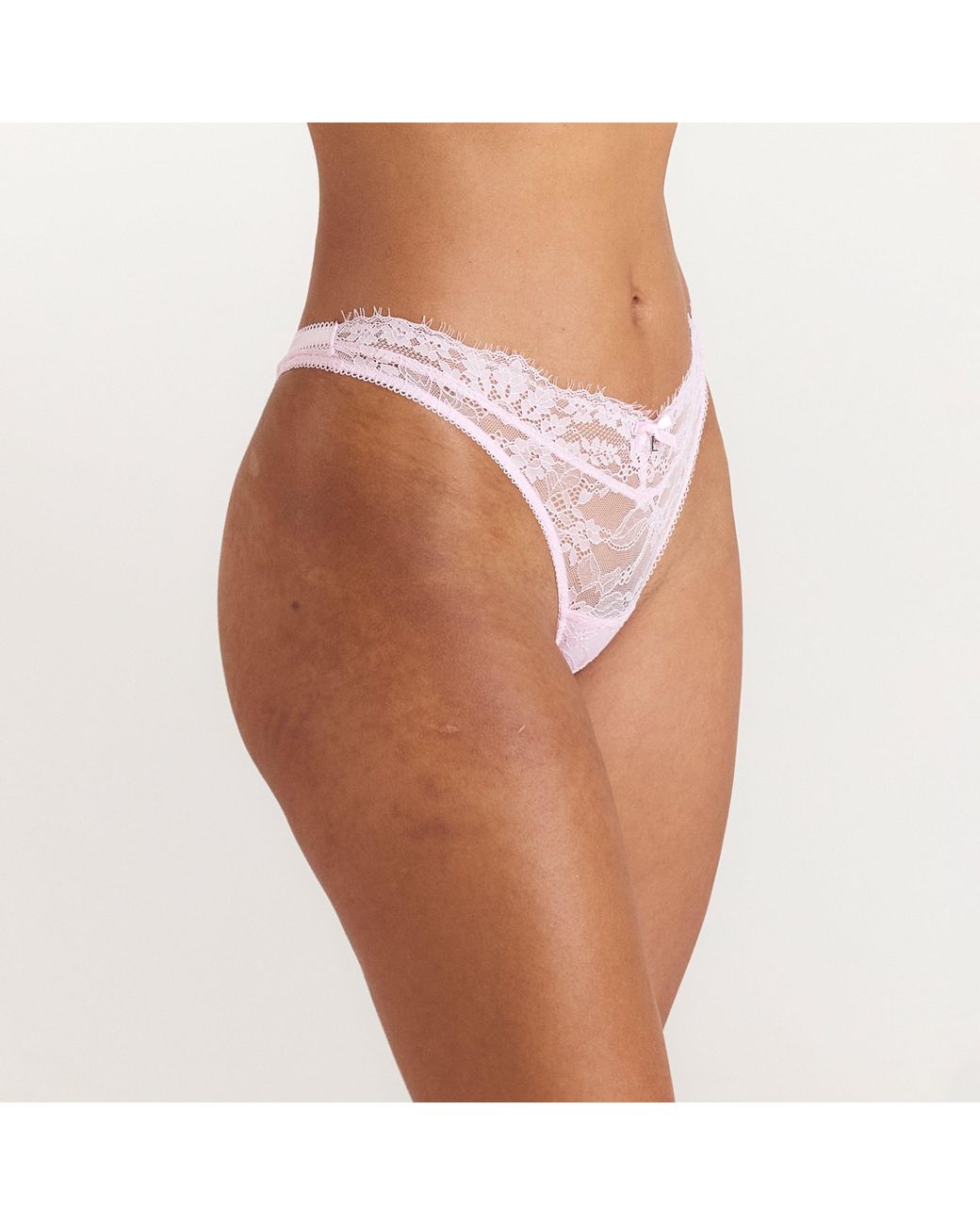Lounge Lace String in het Purple