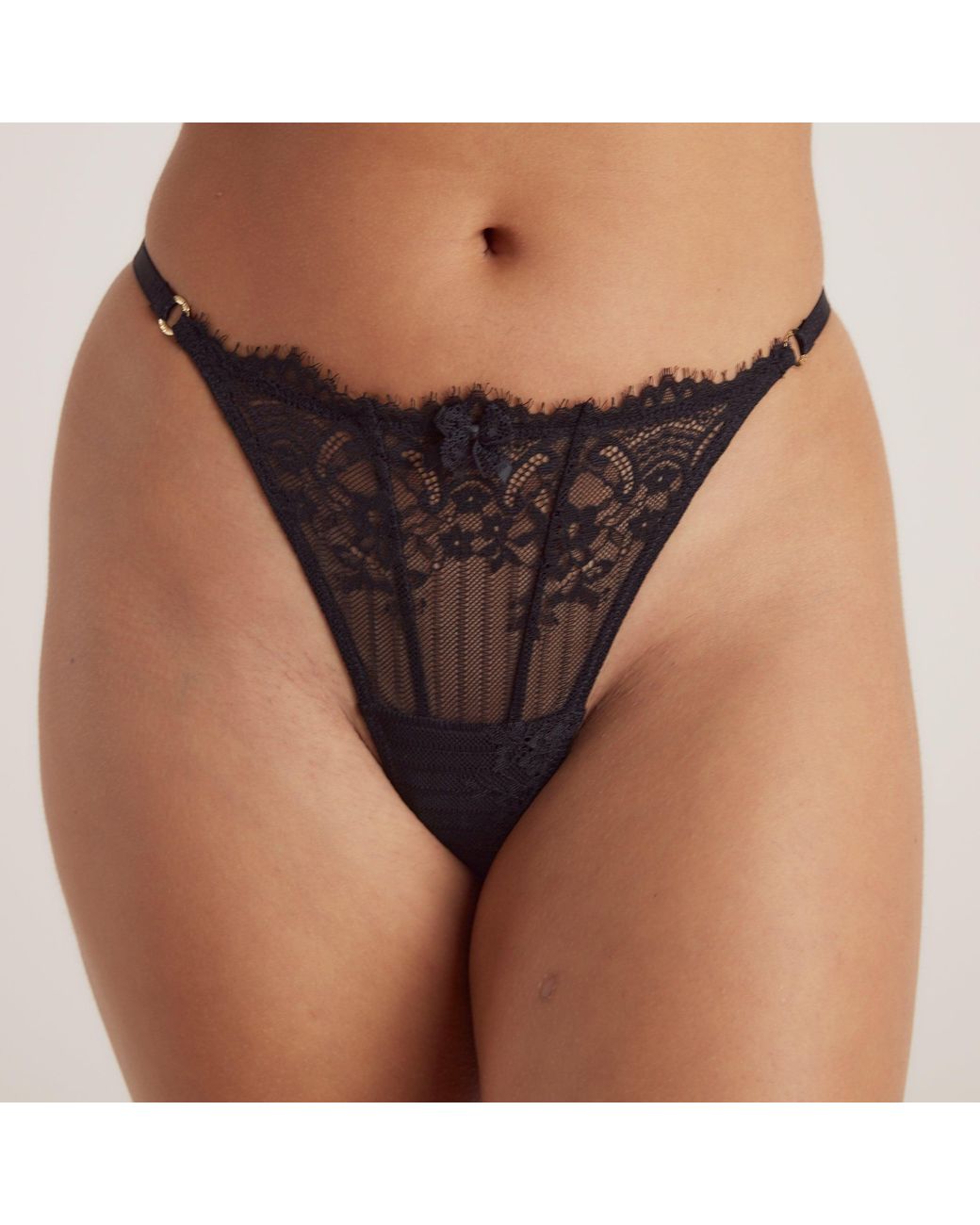 Lounge Tempt String in het Brown