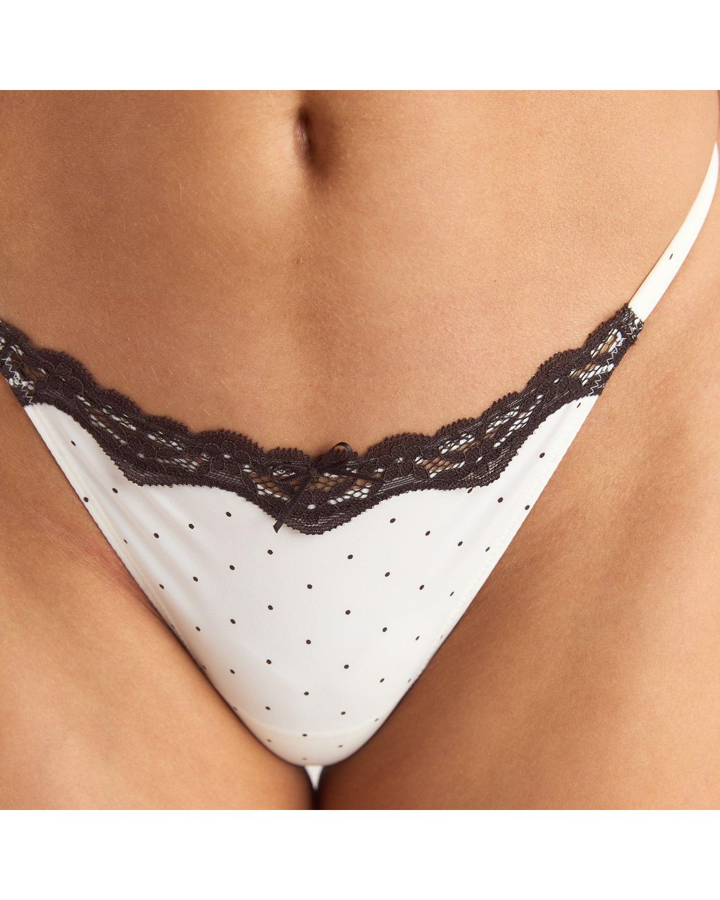 String Rêve Lounge en coloris Pink