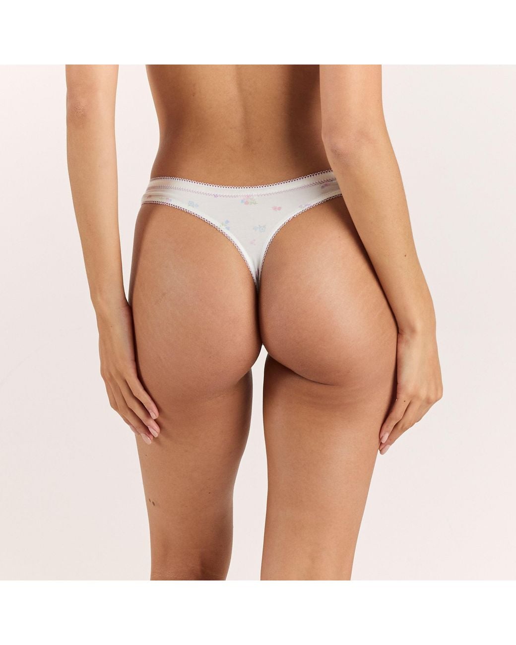 String Rosie Lounge en coloris White