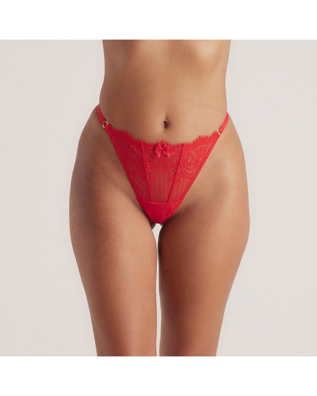 String Tempt Lounge en coloris Red