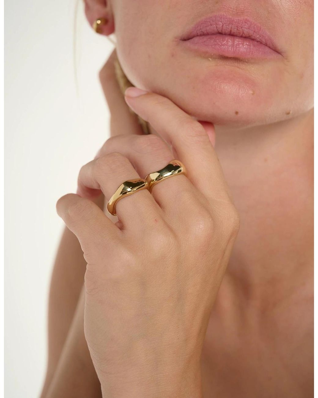 TUTTI White Serenity Ring