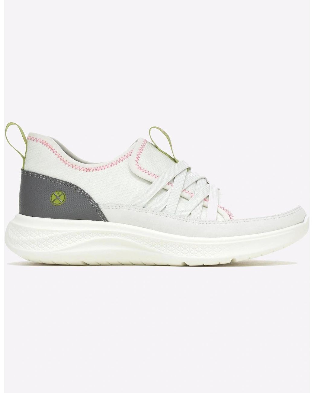 Hush Puppies White Elevate Step