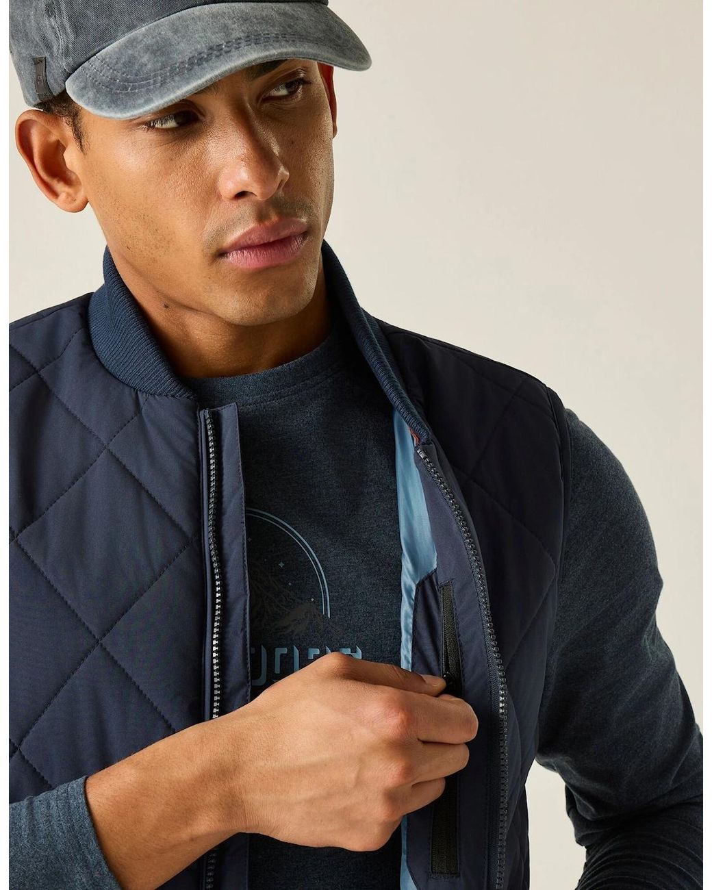 Regatta Blue Harvin Diamond Quilt Body Warmer for men