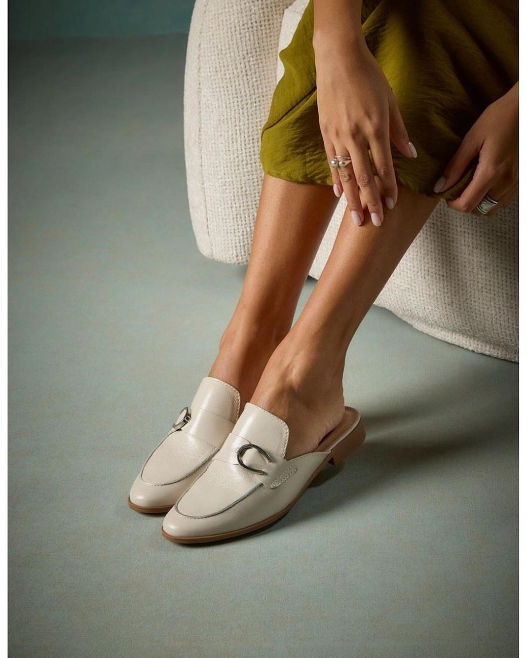 Hush Puppies White Calla Leather Ivory Mules