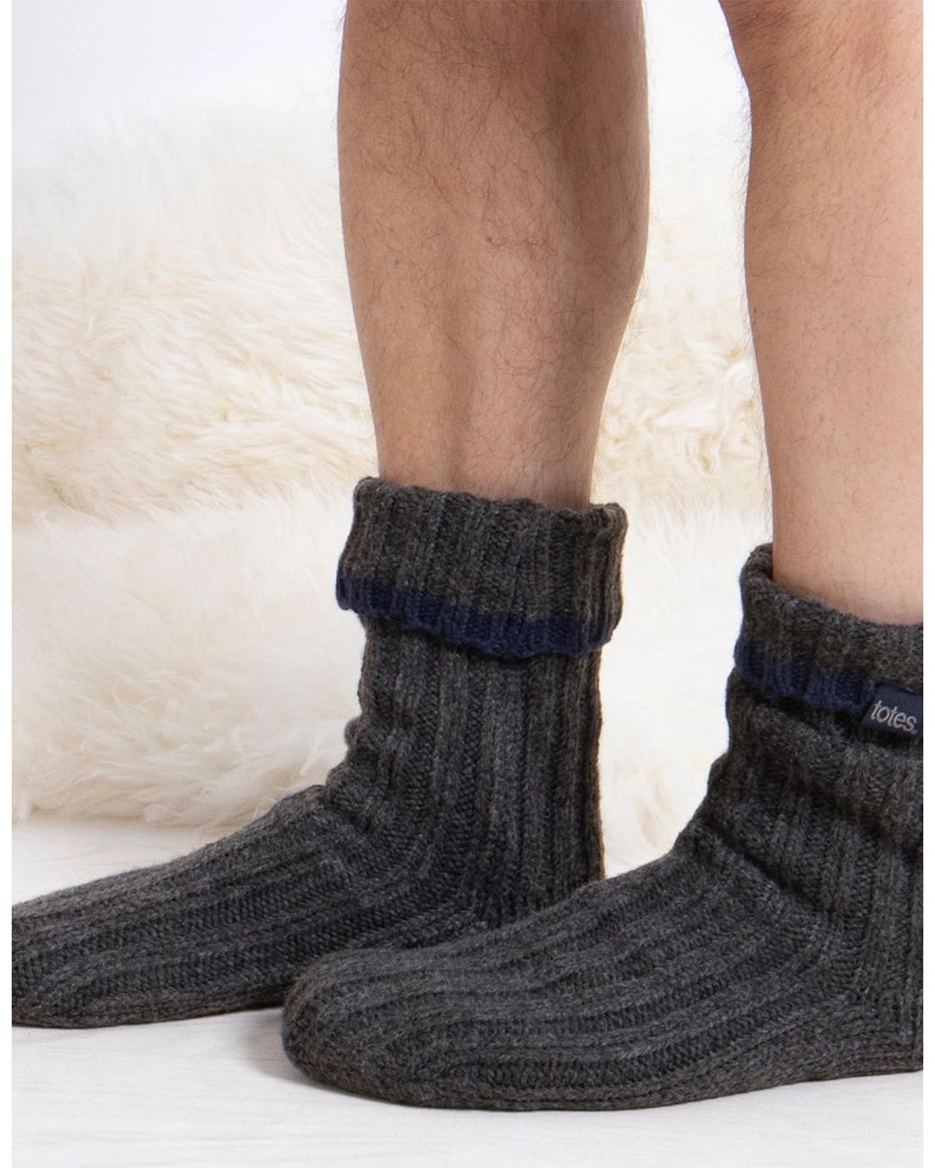 Totes Gray Toasties 3252J Recycled Chunky Slipper Sock Thermal Socks for men