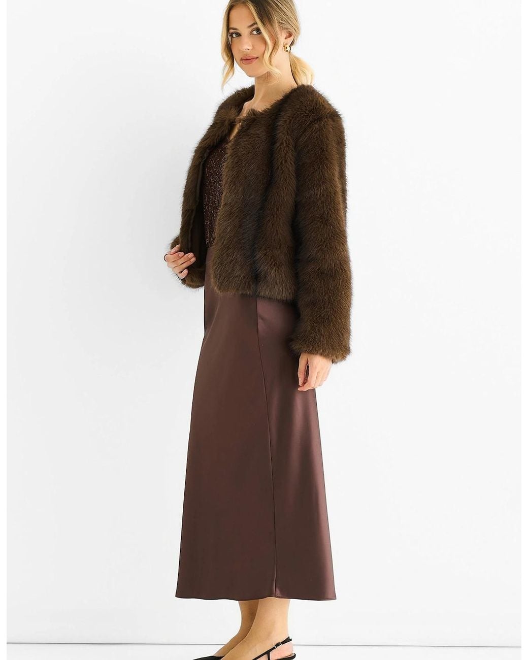 Gini London Brown Coffee Round Neck Faux Fur Cropped Jacket