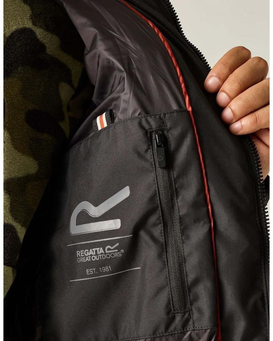 Regatta Black Layska Padded Jacket for men