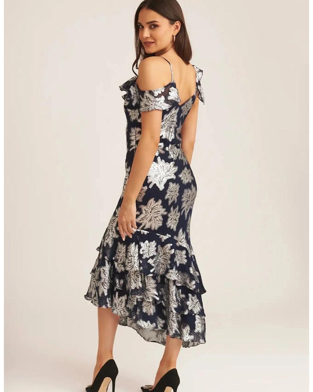 Gini London Black Floral Clipped Tiered Ruffle Midi Dress