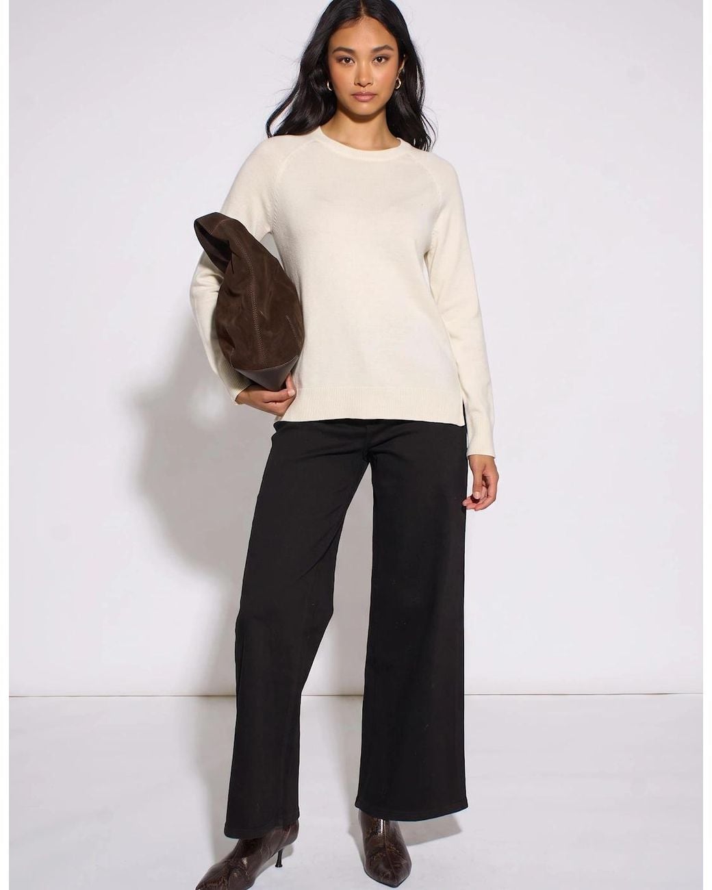 Gini London Natural Ivory Crew Neck Fine Knit Oversized Jumper
