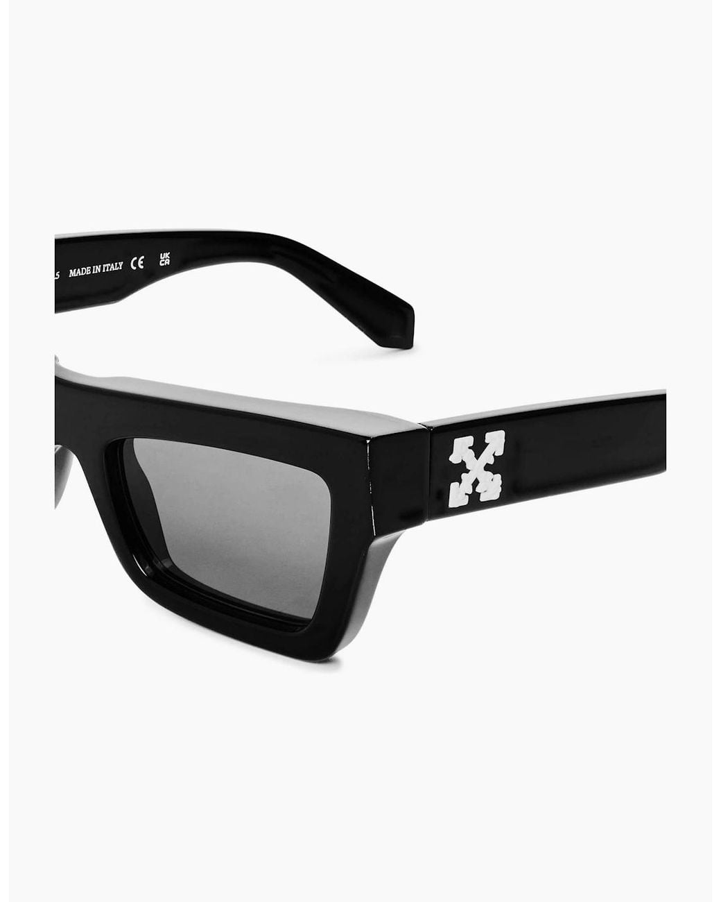 Off-White c/o Virgil Abloh Black Off Charleston Sungls for men