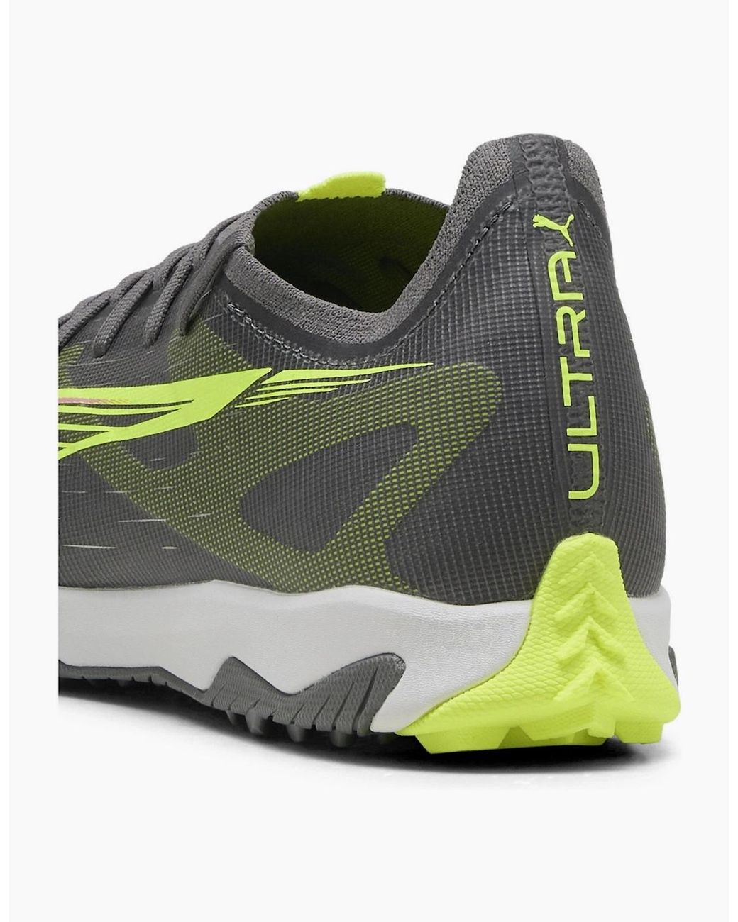 PUMA Green Ultra 5 Match Astro Turf Football Boots for men