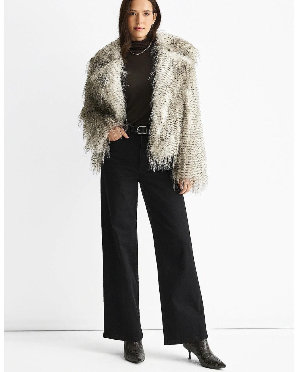 Gini London Pink Snow Leopard Faux Fur Short Jacket
