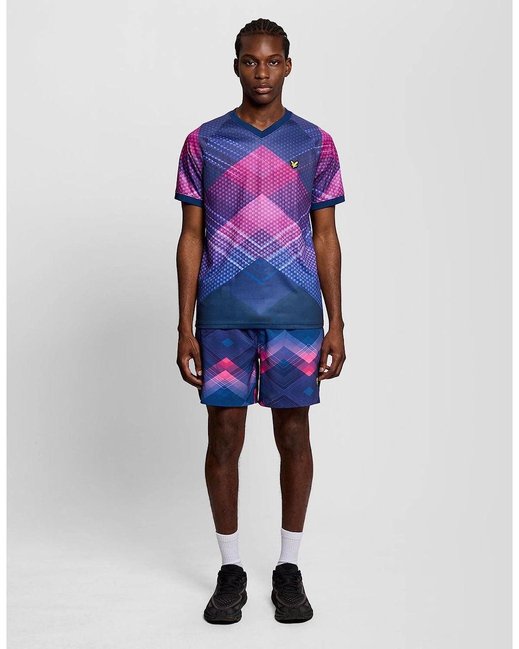 Lyle & Scott Purple Sports Chevron Football T-Shirt for men