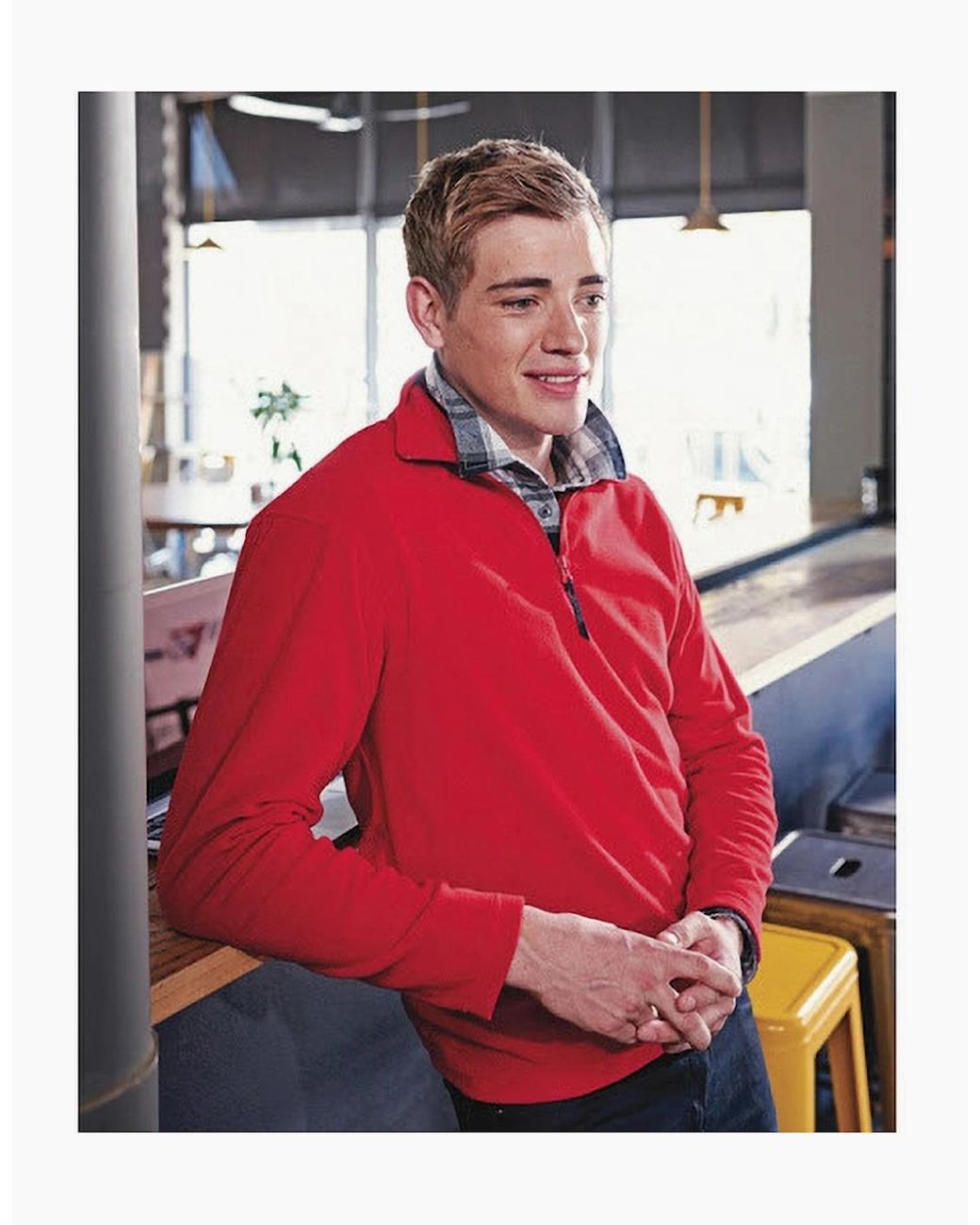 Regatta Red Micro Zip Neck Fleece Top (170 Gsm) for men