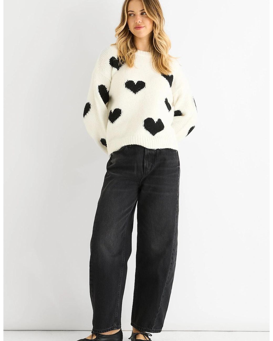 Gini London White Cream Contrast Heart Oversized Knit Jumper