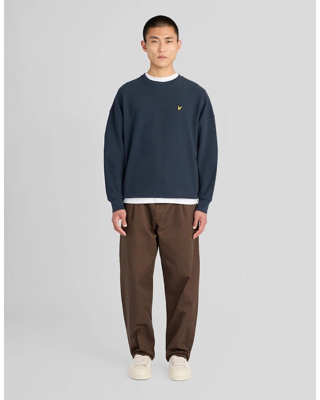 Lyle & Scott Blue Textured Rib Crew Neck Sweatshirt for men
