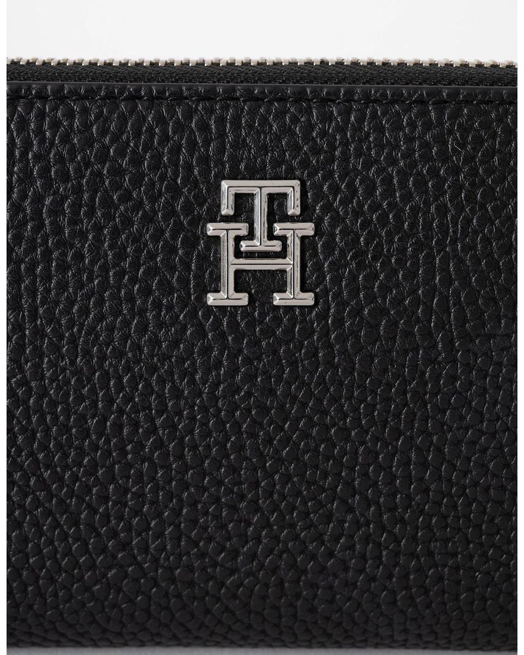 Tommy Hilfiger Black Th Emblem Large Zip Purse