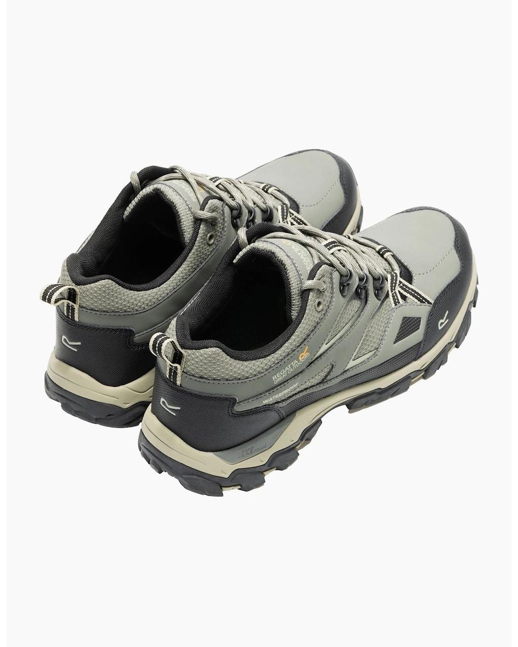 Regatta Green Holcombe 3 Low Walking Boots for men